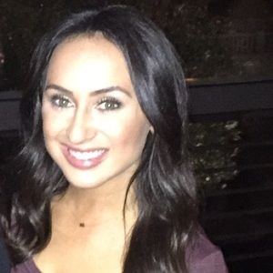 Meet your Posher, Dana