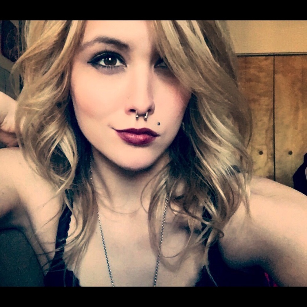 Meet your Posher, Mallorie mae