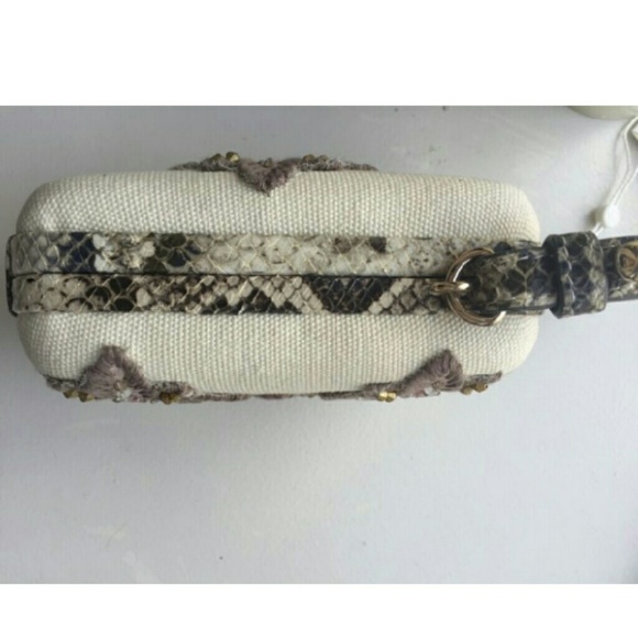 Clutch - Picture 4 of 4