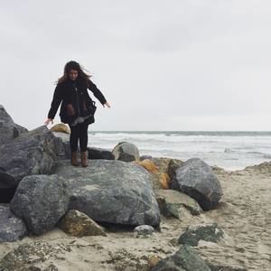 Meet your Posher, Emilie