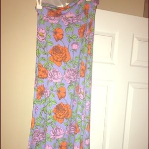 Spring Lularoe maxi skirt- Almost new!