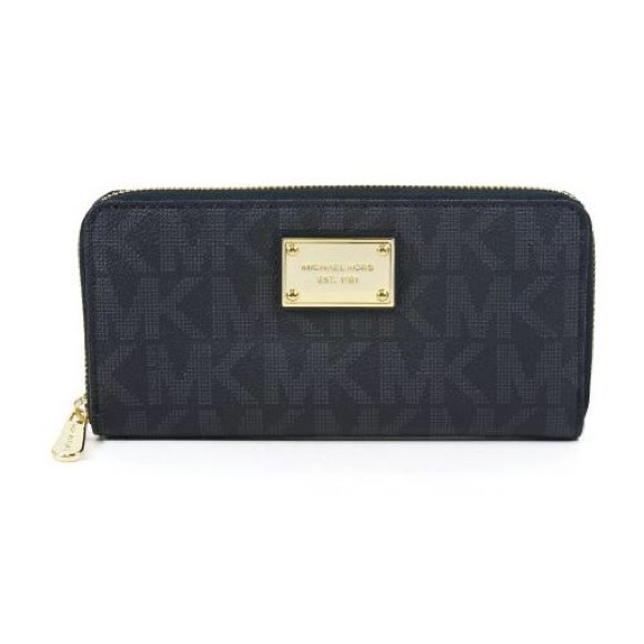 Handbags - 💋SOLD💋Michael Kors Jet Set Wallet💋SOLD💋💋