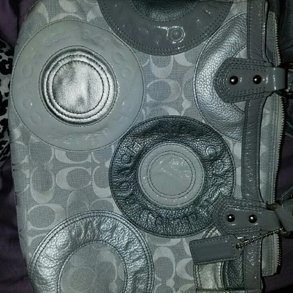 Coach tote @Luvs2dine