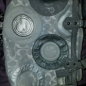 Coach tote @Luvs2dine