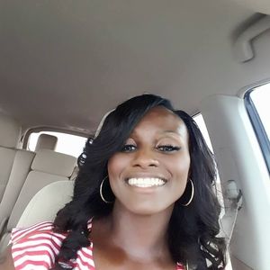 Meet your Posher, Lakisha