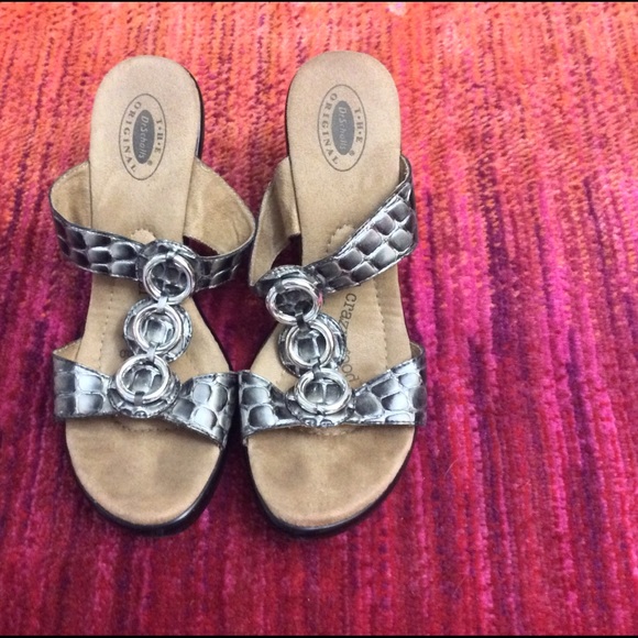Super comfortable wedge sandals by Dr Scholls