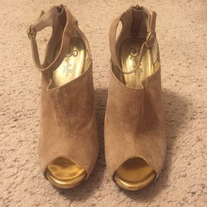 Seychelles bootie heels