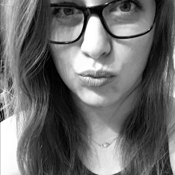 Meet your Posher, Brett - Picture 1 of 1