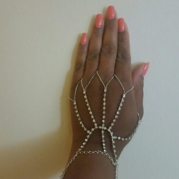 (TLFJ) Traci Lynn fashion jewelry sold by rashida