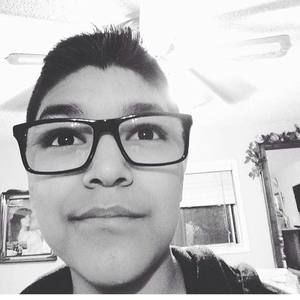 Meet your Posher, Isaiah