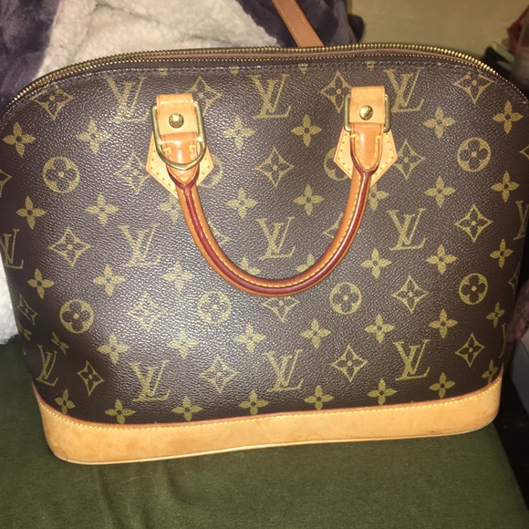 Louis Vuitton Handbags - Louis Vuitton ALMA