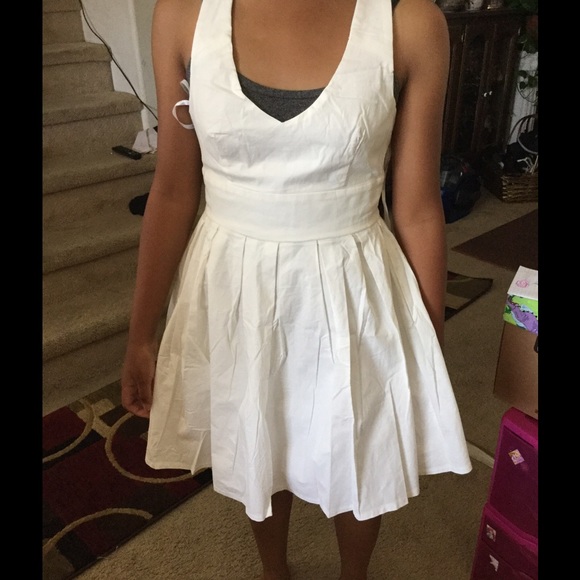 White Dress size size  10 junior