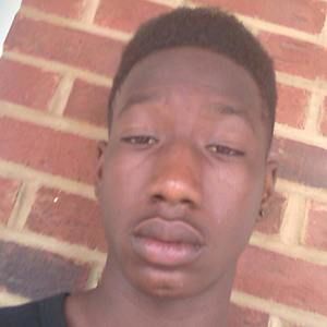 Meet your Posher, Kwamel