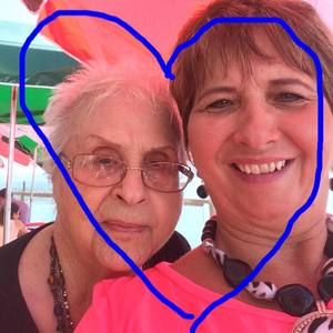 Meet your Posher, Denise