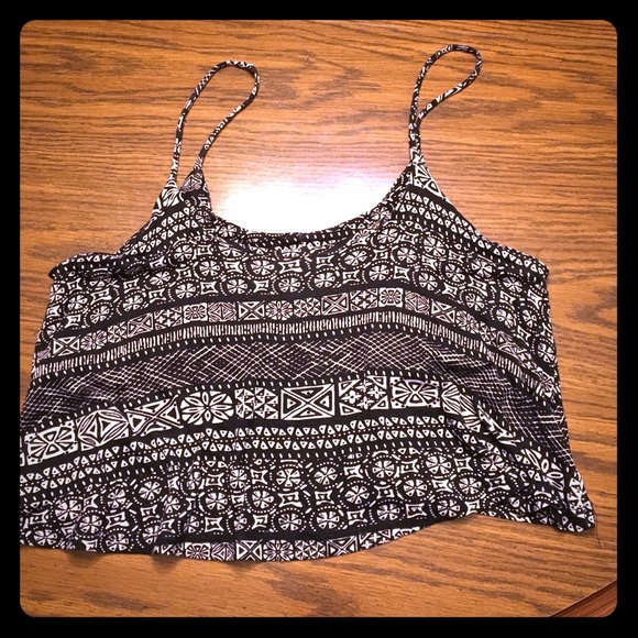 Crop top