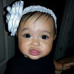 Meet your Posher, Zina