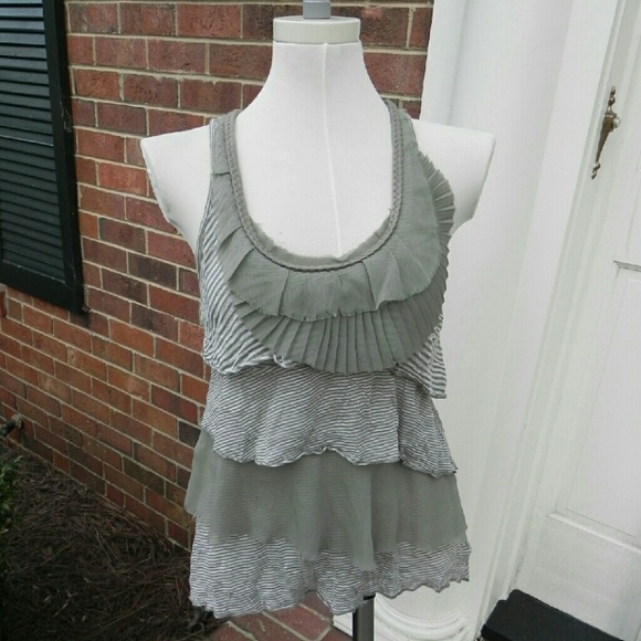 Anthropologie sleeveless ruffled blouse
