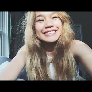 Meet your Posher, Rebecca