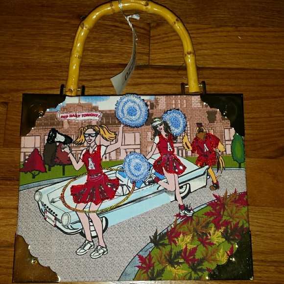 Cigar box purse with cheerleader facing