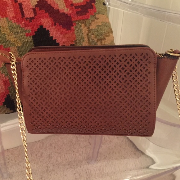 Brown faux leather cross-body bag - Picture 2 of 3