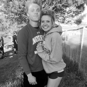 Meet your Posher, Ella