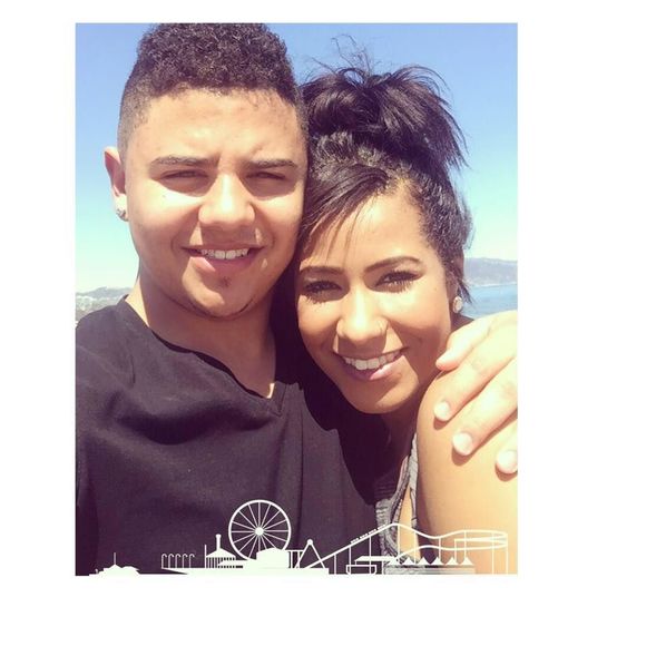 Meet your Posher, Celena - Picture 1 of 1