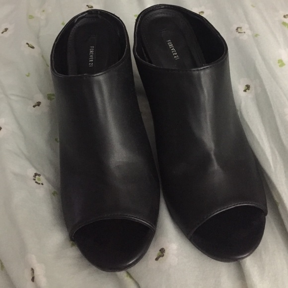 Black Mules