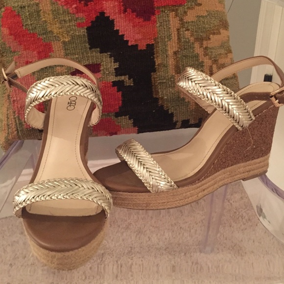 Adorable sparkly wedges - Picture 1 of 2