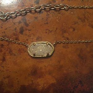 Kendra Scott Pendant necklace