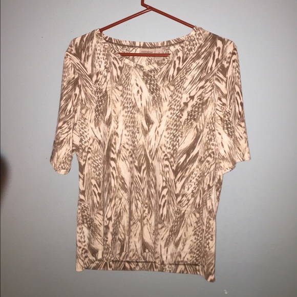 Chico's Easywear mid arm sleeve tee
