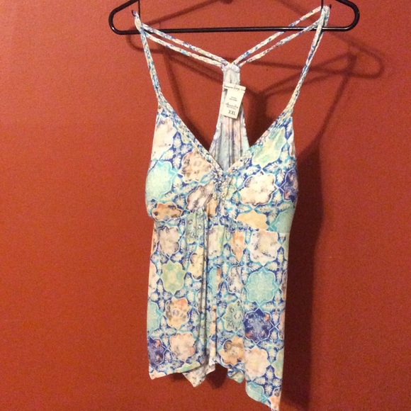 Spaghetti strapped top - Picture 2 of 2