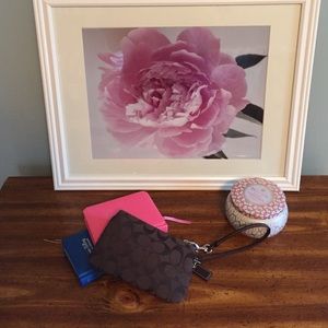 NWOT- Brown COACH wristlet!