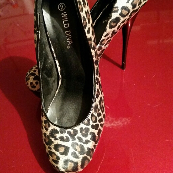 Leopard Print Heels - Picture 2 of 3