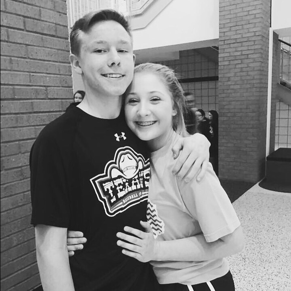 Meet your Posher, Gavin - Picture 1 of 1