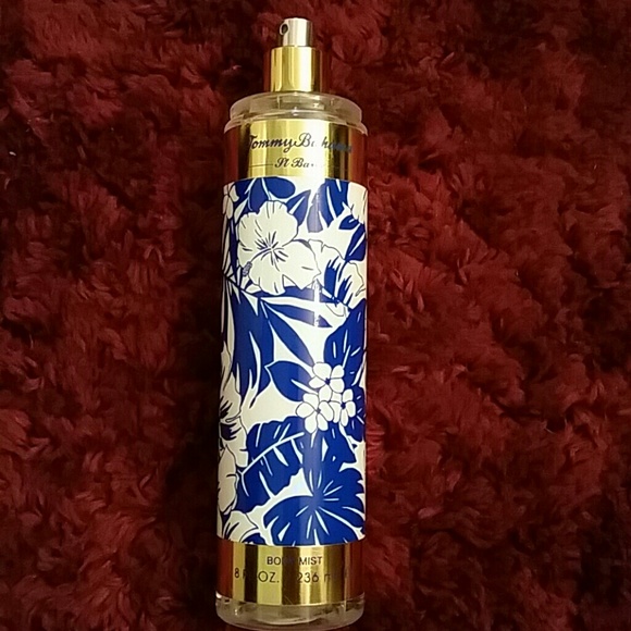 Tommy Bahama women's body mist