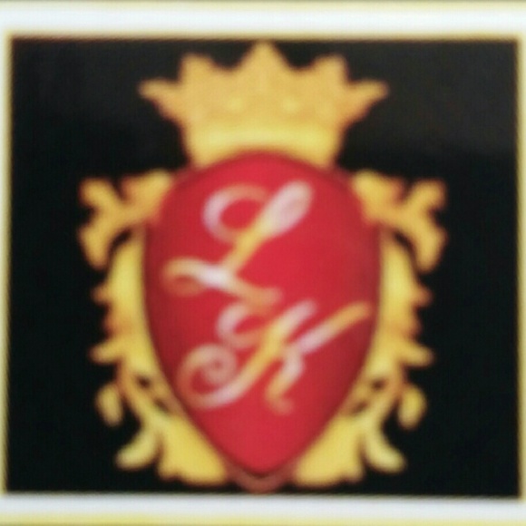 Meet your Posher, Lisa - Picture 3 of 4