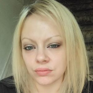 Meet your Posher, Tiara