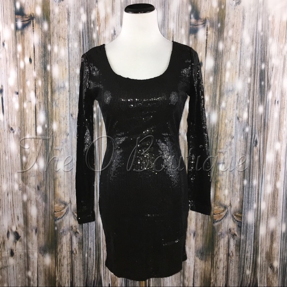 🎉CLEARANCE🎉 Sequined Long Sleeve Strappy Dress - Picture 2 of 4
