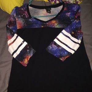 Galaxy v neck quarter sleeve
