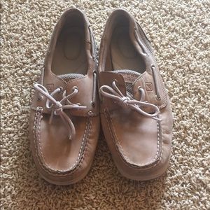 Sperry's size 7.5