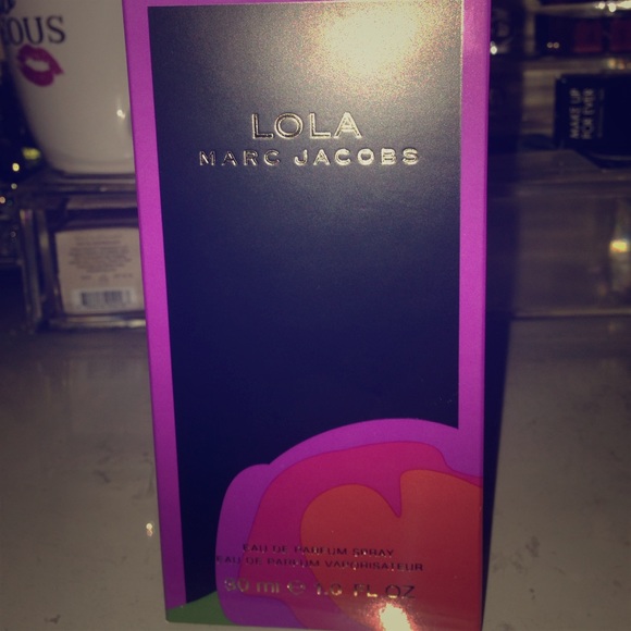 Marc Jacobs Lola