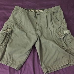 Men's cargo shorts
