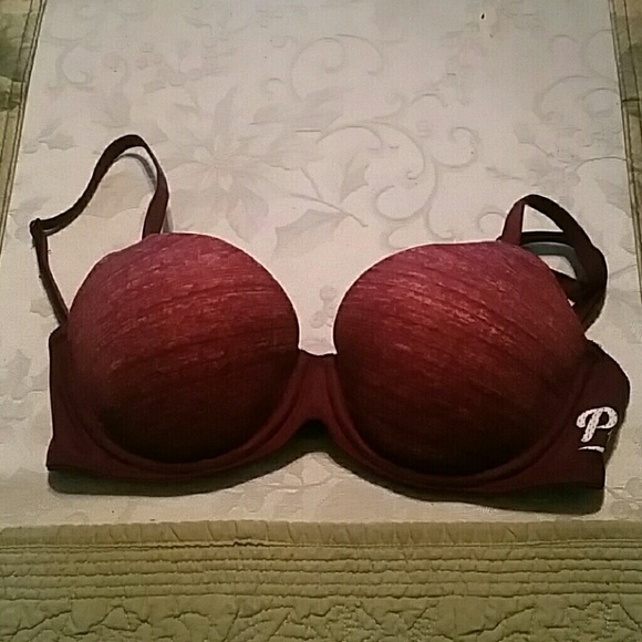 Brand New PINK Victoria's Secret bra