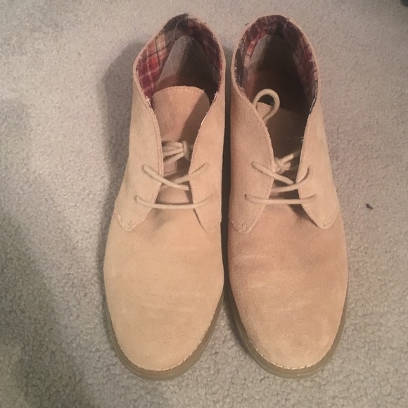 Eddie Bauer Shoes