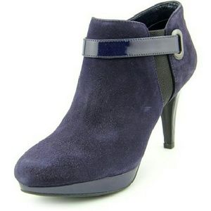 Bandolino Cambria Boots