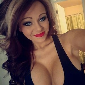 Meet your Posher, Brooke