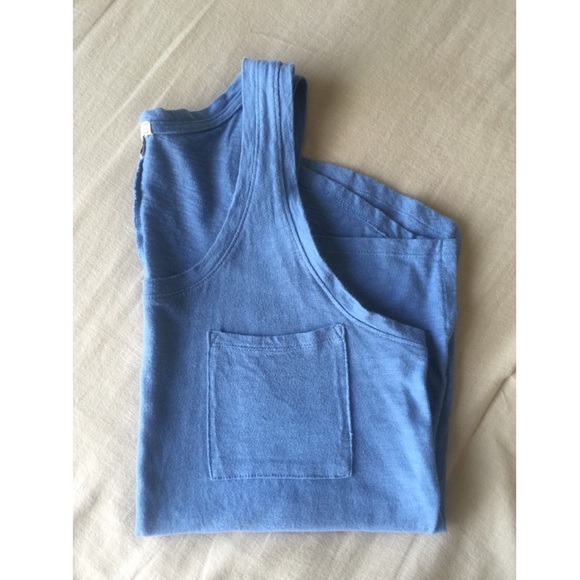 SinglePocketTankTop - Picture 2 of 4