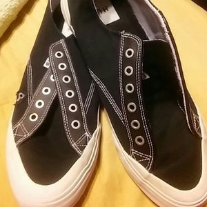 Classic HUF low tops