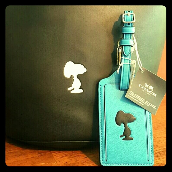 Coach Handbags - 🎉SALE🎉 NWT COACH X PEANUTS snoopy luggage tag