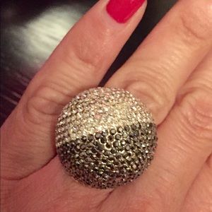 Henri Bendel cocktail ring gold and black